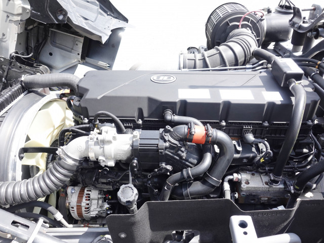 UDトラックス（日産） クオン 大型 トラクタ 2RG-GK5DAB(105309) 18枚目