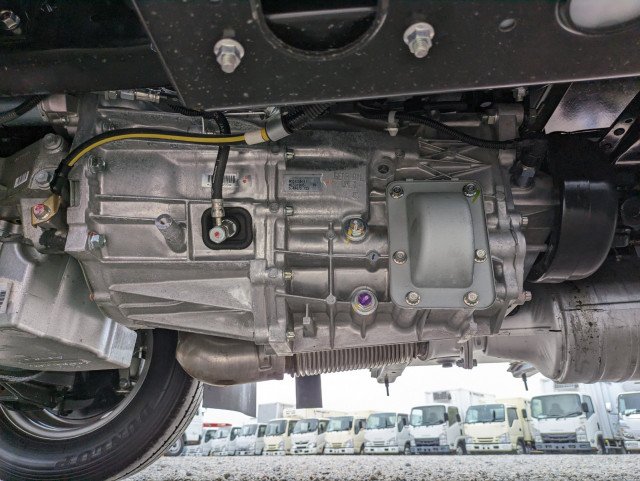 三菱ふそう キャンター 小型 冷蔵冷凍バン 2RG-FBAV0(105317) 27枚目