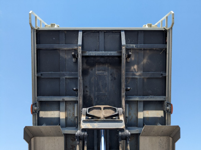 Isuzu giga Large Soil dump 2KG-CXZ77CT(105325) 35枚目