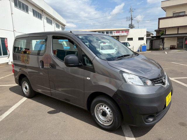 日産自動車 小型 Translation missing: ja.item.body_keijou_enum.body_keijou_light_van 5BF-VM20(105331) 3枚目