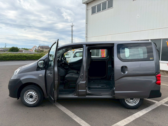 日産自動車 小型 Translation missing: ja.item.body_keijou_enum.body_keijou_light_van 5BF-VM20(105331) 5枚目