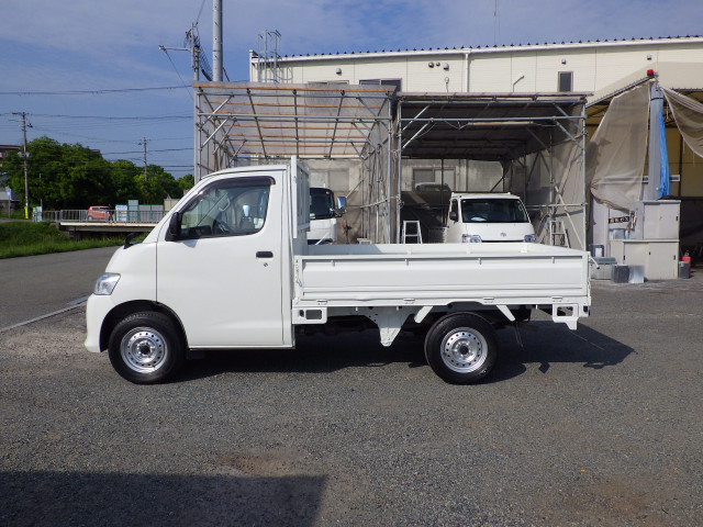 トヨタ タウンエース 小型 平ボディ 5BF-S403U(105333) 3枚目
