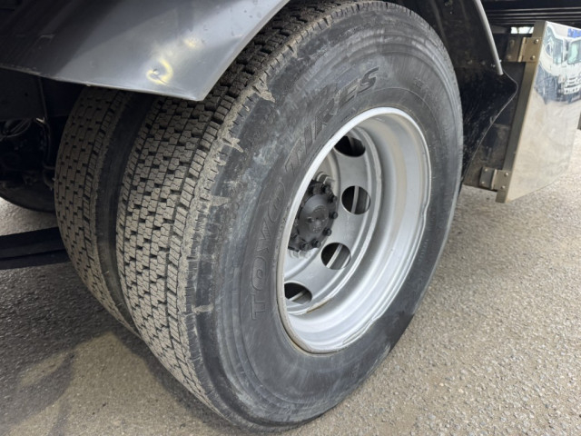 三菱ふそう ファイター 増トン 平ボディ（クレーン付） 2KG-FK65FZ(105334) 46枚目