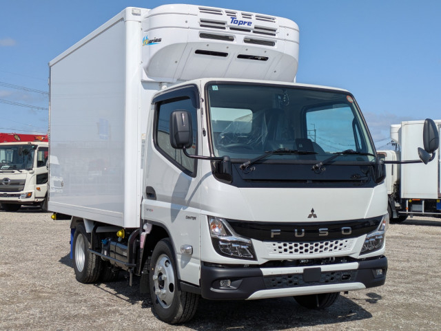 Mitsubishi Fuso canter Small Freezer box_body 2RG-FBAV0(105345) 2枚目