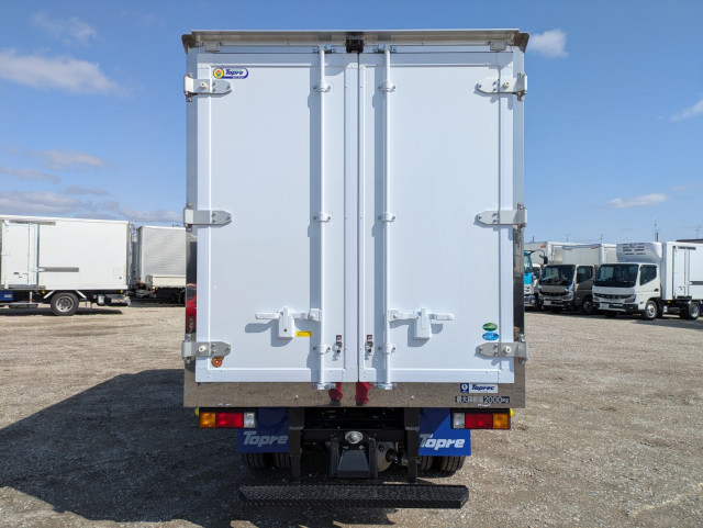 Mitsubishi Fuso canter Small Freezer box_body 2RG-FBAV0(105345) 9枚目