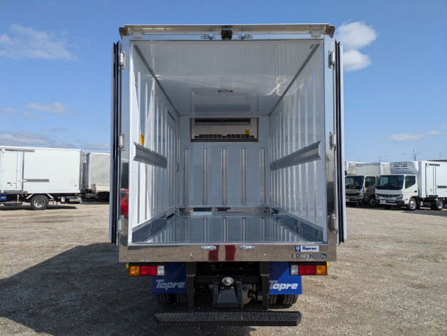 Mitsubishi Fuso canter Small Freezer box_body 2RG-FBAV0(105345) 10枚目