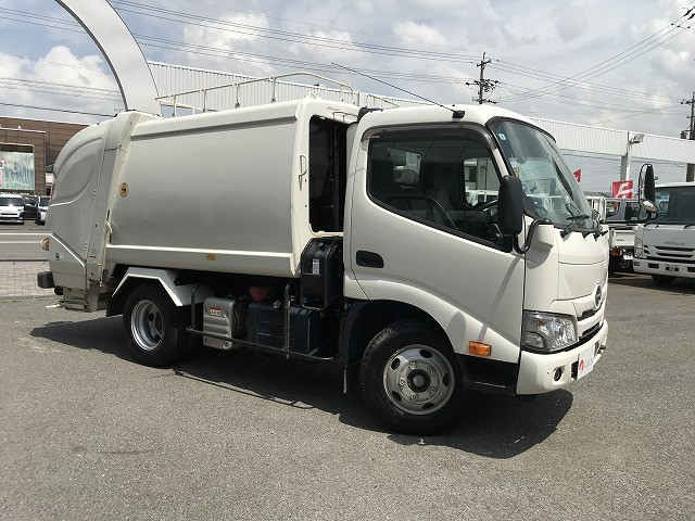 Hino dutro Small Packer compress trucks 2RG-XZU605X(105356) 6枚目