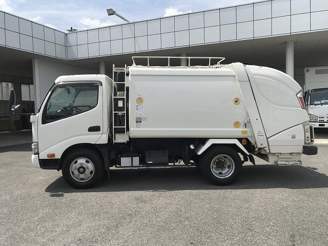 Hino dutro Small Packer compress trucks 2RG-XZU605X(105356) 7枚目