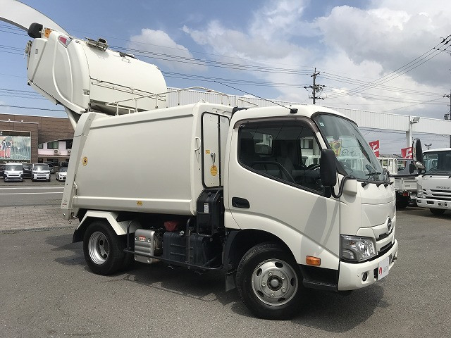 Hino dutro Small Packer compress trucks 2RG-XZU605X(105356) 11枚目