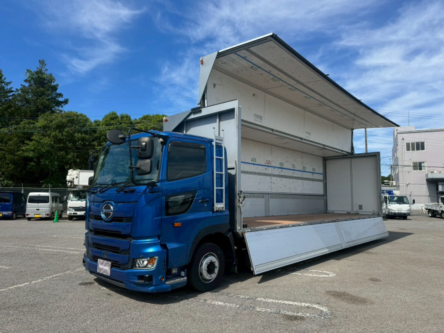 日野 プロフィア 大型 ウィング 2DG-FW1AHG(105366) 11枚目