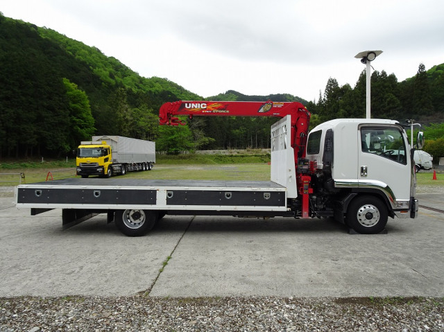 UDトラックス（日産） コンドル 中型 平ボディ（クレーン付） 2RG-BRR90S2(105367) 28枚目