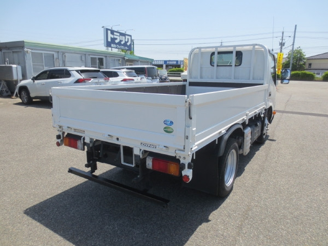トヨタ ダイナ 小型 平ボディ 2RG-XZC605(105381) 4枚目