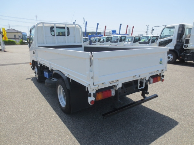 トヨタ ダイナ 小型 平ボディ 2RG-XZC605(105381) 5枚目