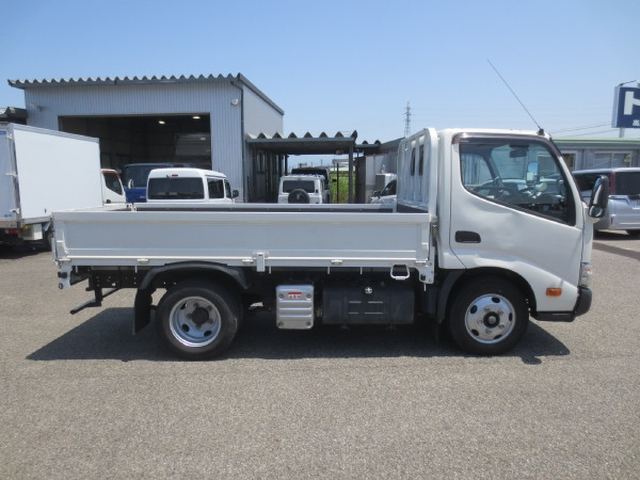 トヨタ ダイナ 小型 平ボディ 2RG-XZC605(105381) 8枚目