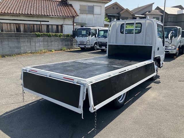 Isuzu elf Small Flat body 2RG-NJR88A(105388) 15枚目