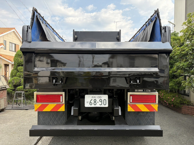 Isuzu giga Large Soil dump 2PG-CXZ77CT(105397) 6枚目