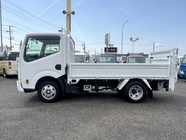 Nissan atlas Small Flat body CBF-SQ2F24(105422) 3枚目