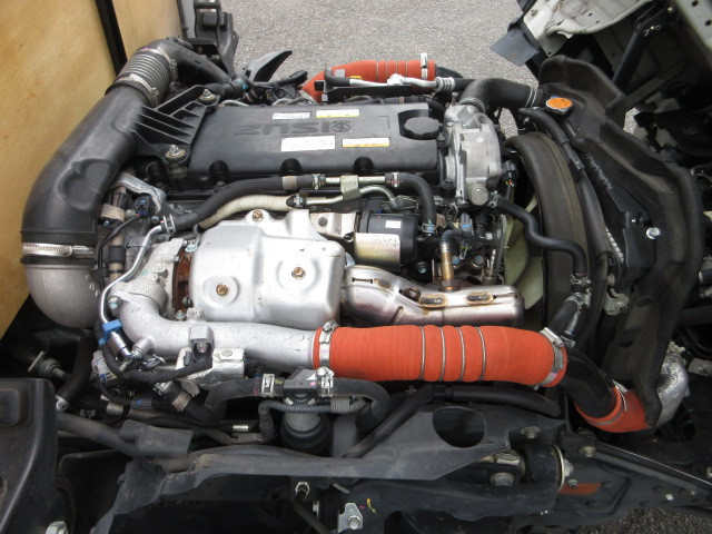 いすゞ エルフ 小型 平ボディ 2RG-NMR88AR(105427) 23枚目
