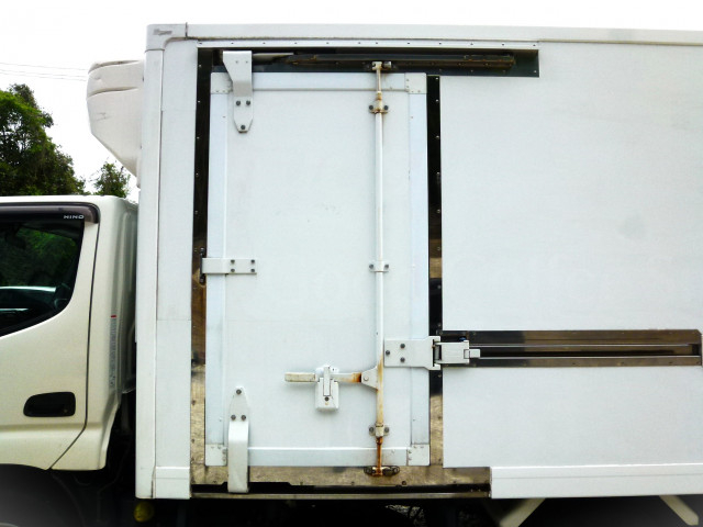 Hino dutro Small Freezer box_body 2RG-XZC605M(105428) 9枚目
