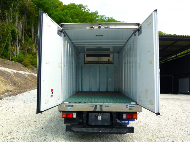 Hino dutro Small Freezer box_body 2RG-XZC605M(105428) 12枚目