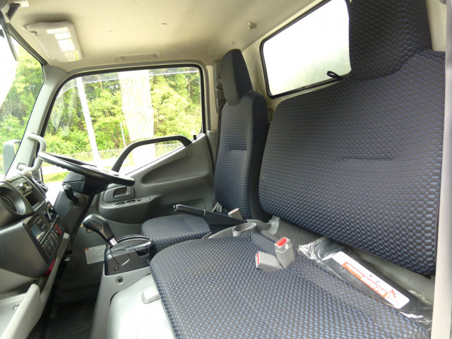Hino dutro Small Freezer box_body 2RG-XZC605M(105428) 32枚目