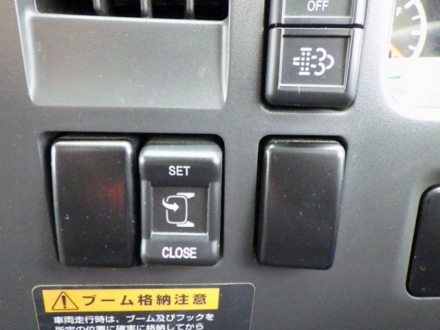 いすゞ フォワード 中型 平ボディ（クレーン付） 2RG-FRR90S2(105429) 40枚目