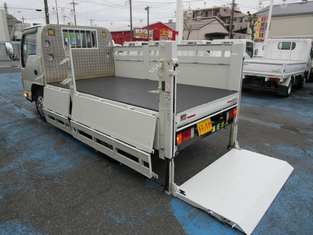 いすゞ エルフ 小型 平ボディ TRG-NKR85A(105435) 25枚目