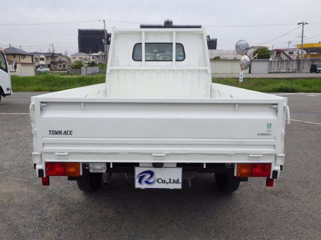 トヨタ タウンエース 小型 平ボディ DBF-S402U(105438) 5枚目