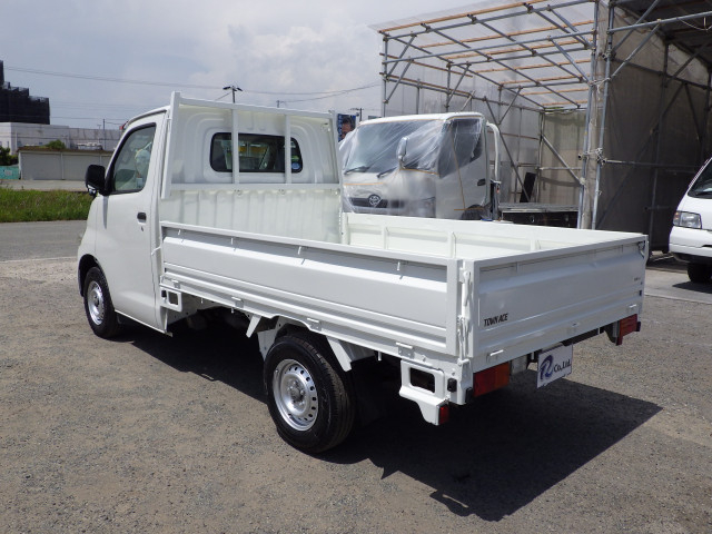トヨタ タウンエース 小型 平ボディ DBF-S402U(105439) 2枚目
