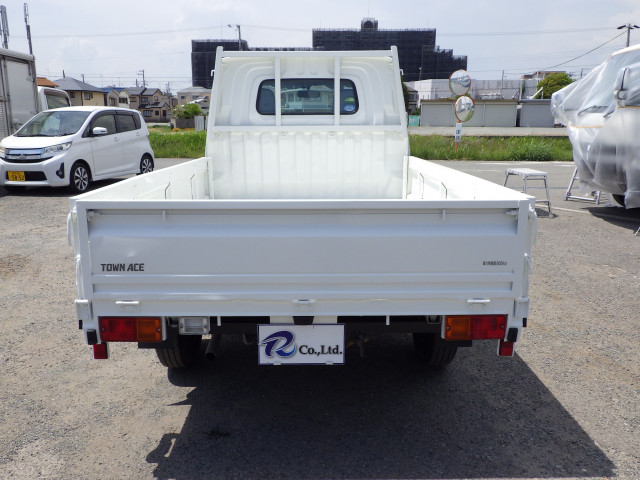 トヨタ タウンエース 小型 平ボディ DBF-S402U(105439) 5枚目