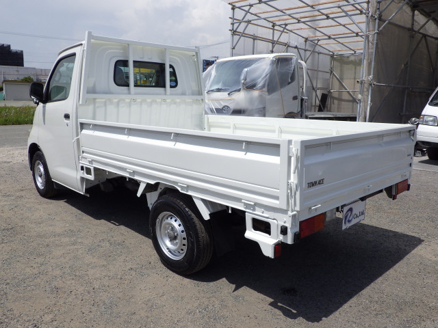 トヨタ タウンエース 小型 平ボディ DBF-S402U(105439) 26枚目