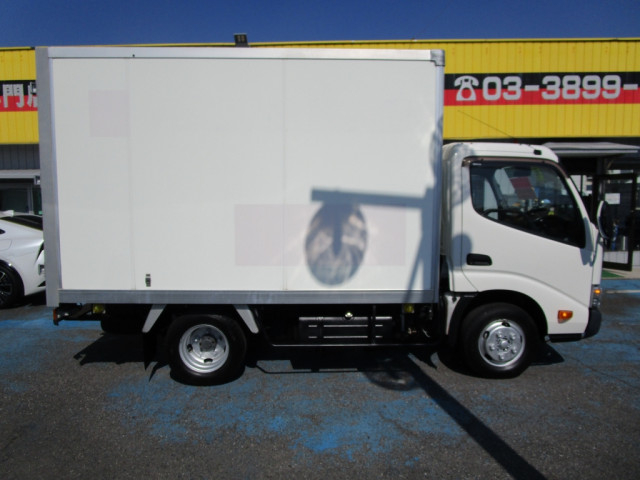 トヨタ ダイナ 小型 バン TPG-XZC605(105465) 8枚目