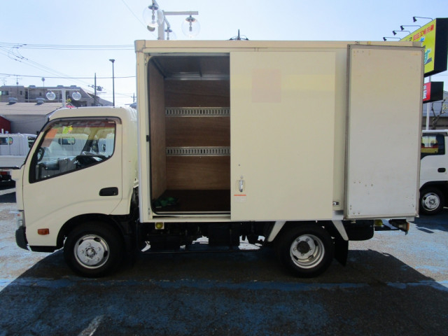 トヨタ ダイナ 小型 バン TPG-XZC605(105465) 10枚目