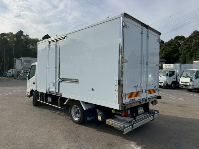 トヨタ トヨエース 小型 冷蔵冷凍バン TKG-XZU710(105470) 4枚目