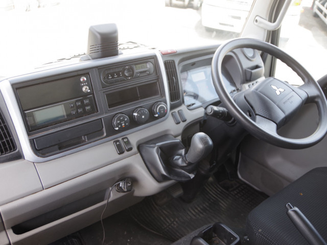 Mitsubishi Fuso canter Small Freezer box_body TPG-FBA50(105471) 30枚目