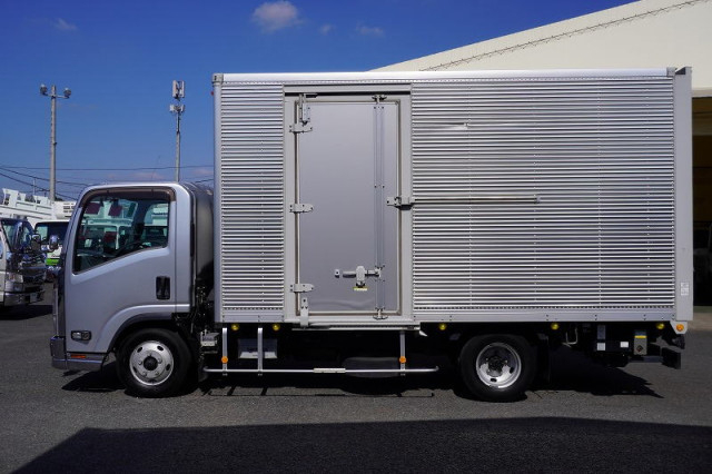 いすゞ エルフ 小型 バン 2RG-NPR88AN(113346) 3枚目
