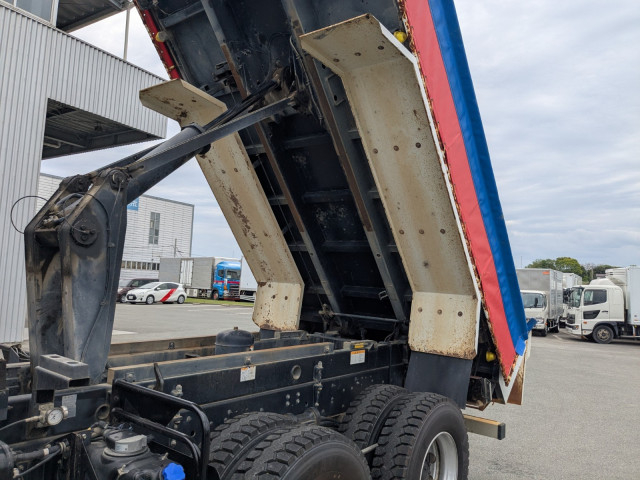 Isuzu giga Large Soil dump 2PG-CXZ77CT(105474) 20枚目