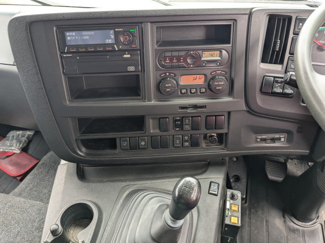 Isuzu giga Large Soil dump 2PG-CXZ77CT(105474) 28枚目