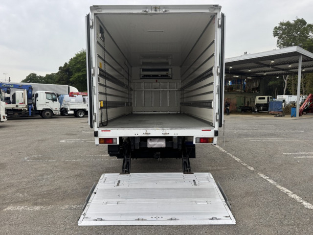 日野 デュトロ 小型 冷蔵冷凍バン TKG-XZU722M(105487) 10枚目
