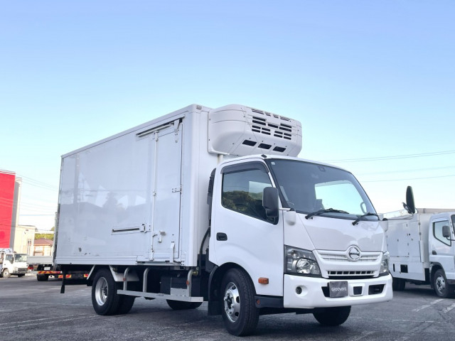 日野 デュトロ 小型 冷蔵冷凍バン TPG-XZU712M(105496) 2枚目