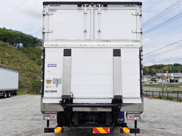 日野 プロフィア 大型 冷蔵冷凍バン 2DG-FR1AHG(105495) 11枚目