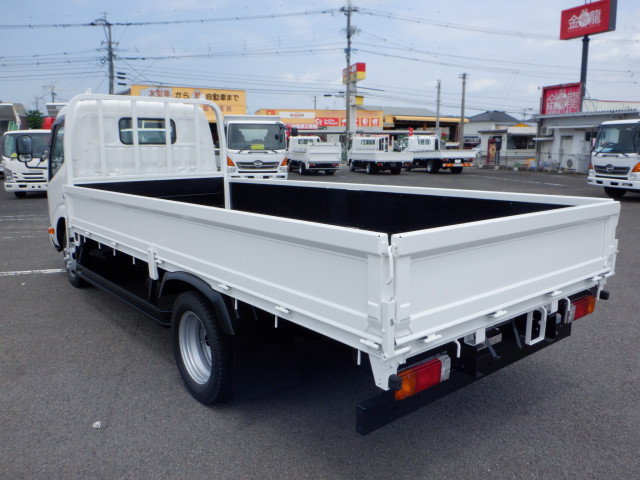 日野 デュトロ 小型 平ボディ TPG-XZC655M(105499) 6枚目