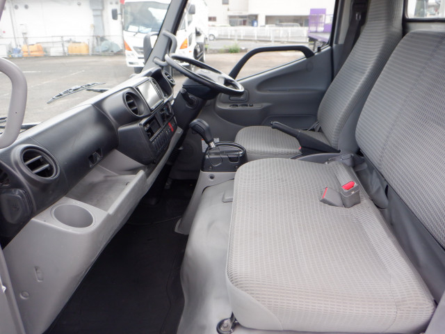 日野 デュトロ 小型 平ボディ TPG-XZC655M(105499) 32枚目