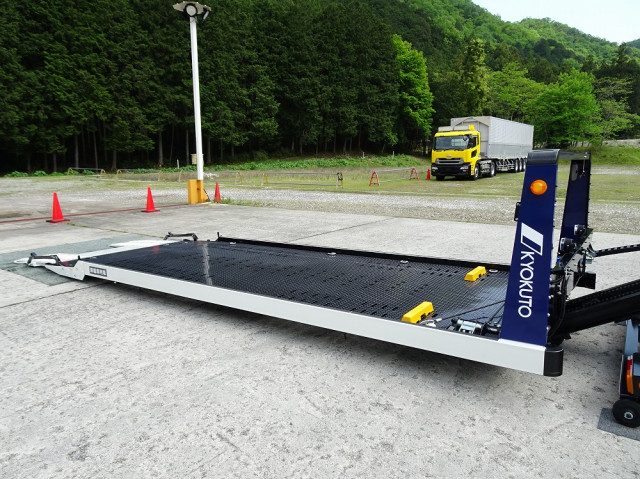 日野 デュトロ 小型 キャリアカー 2KG-XZU722M(105525) 17枚目