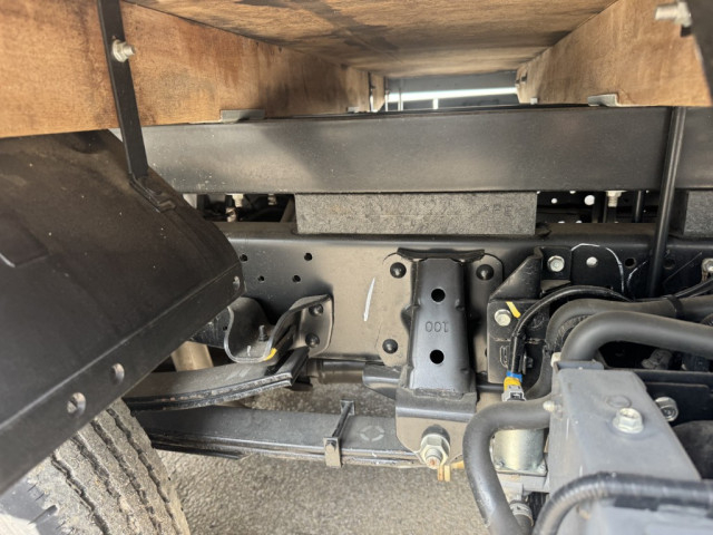 マツダ タイタン 小型 平ボディ（クレーン付） 2RG-LKR88R(105533) 25枚目