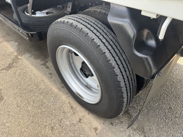 マツダ タイタン 小型 平ボディ（クレーン付） 2RG-LKR88R(105533) 44枚目