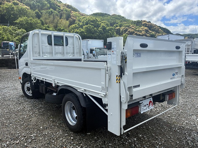 トヨタ ダイナ 小型 平ボディ 2RG-XZC605(105536) 6枚目