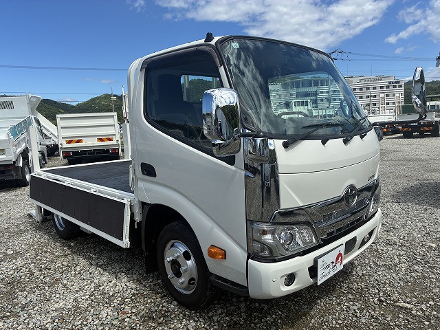 トヨタ ダイナ 小型 平ボディ 2RG-XZC605(105536) 10枚目