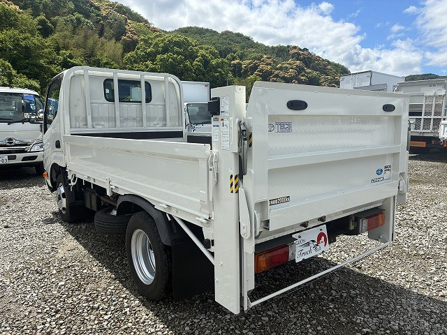 トヨタ ダイナ 小型 平ボディ 2RG-XZC605(105536) 28枚目