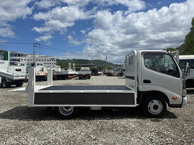 トヨタ ダイナ 小型 平ボディ 2RG-XZC605(105536) 35枚目
